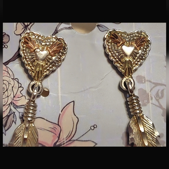 Vintage Navajo Sterling & Black Hills Gold Heart & Feather Earrings - Picture 2 of 7